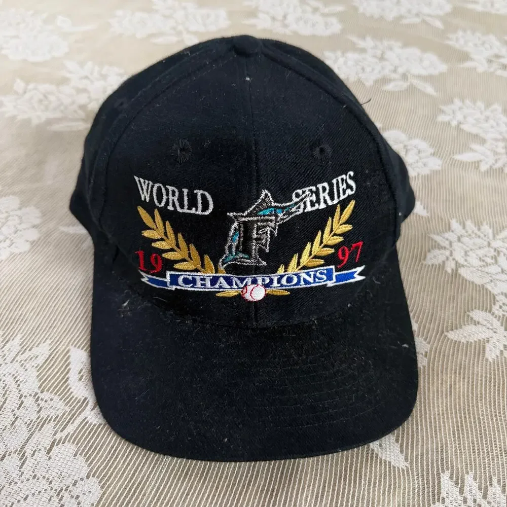 Vintage 1997 Florida Marlins World Series Champions Snapback Hat